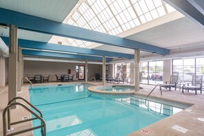 Innenpool, beheizter Pool