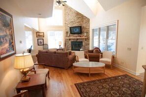 Fireplace, DVD player