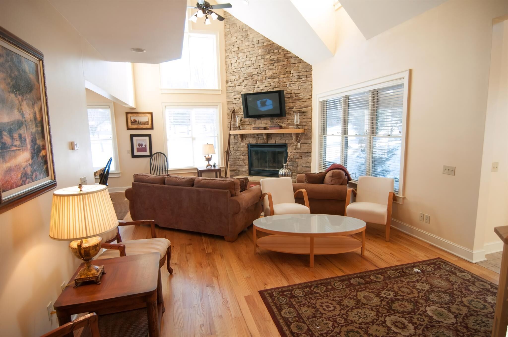 Fireplace, DVD player