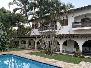 Pool - WONDERFUL RIVIERA HOUSE MODULE 21 - 5 SPLIT SUITES 2 SWIMMING POOLS 350 MTS FROM THE BEACH (Bertioga)