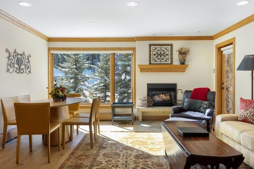 Riva Ridge 715 | 2BR Vail Village