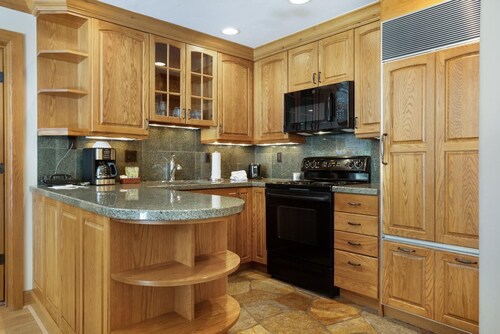 Riva Ridge 715 | 2BR Vail Village