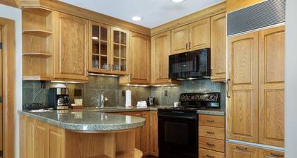 Riva Ridge 715: kahden makuuhuoneen sijainti - Vail Village