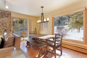 Dining - Riva Ridge 655 | 2BR Vail Village (Vail)