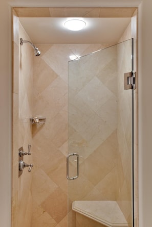 Hair dryer, towels - Willows 401 | Luxury 2BR Vail Village (Vail)