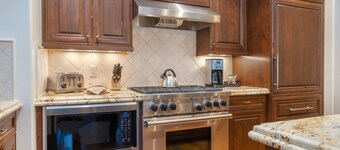 Willows 201 | Luxury 2BR Vail Village