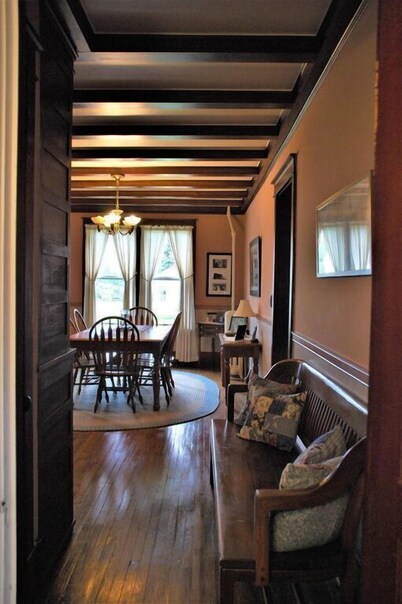 Apple Villa Cooperstown