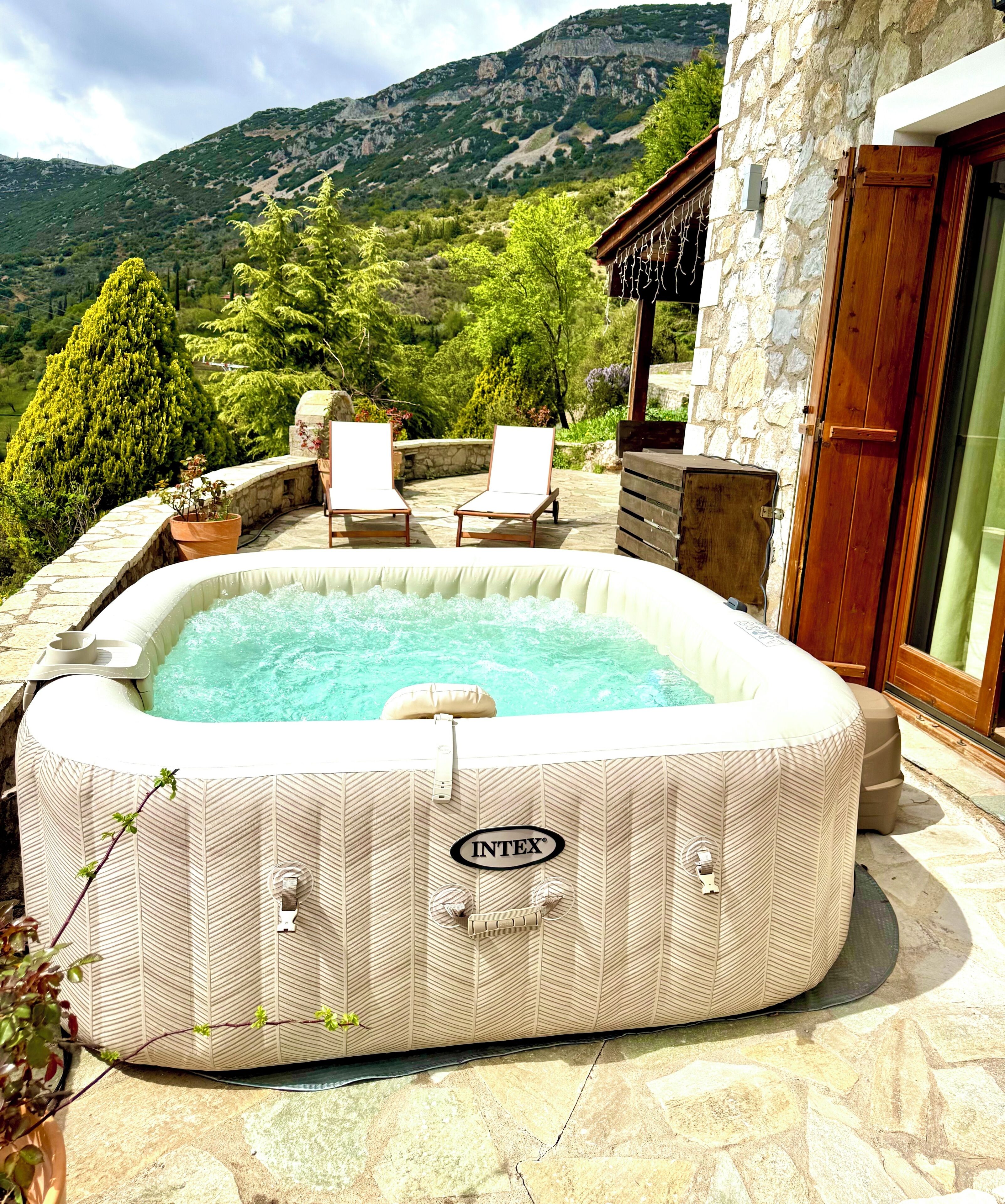 Chalet Deluxe | Bain à remous privé