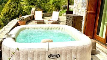 Chalet Deluxe | Bain à remous privé