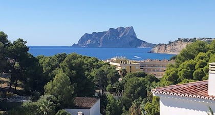 Villa Mar Alborán, Great Seaviews, 5-10 Min Easy Stroll Town & Beaches