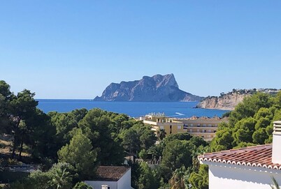 Villa Mar Alborán, Great Seaviews, 5-10 Min Easy Stroll Town & Beaches