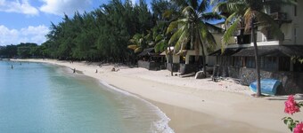 Beautiful villa not far from local beach with private fenced pool.