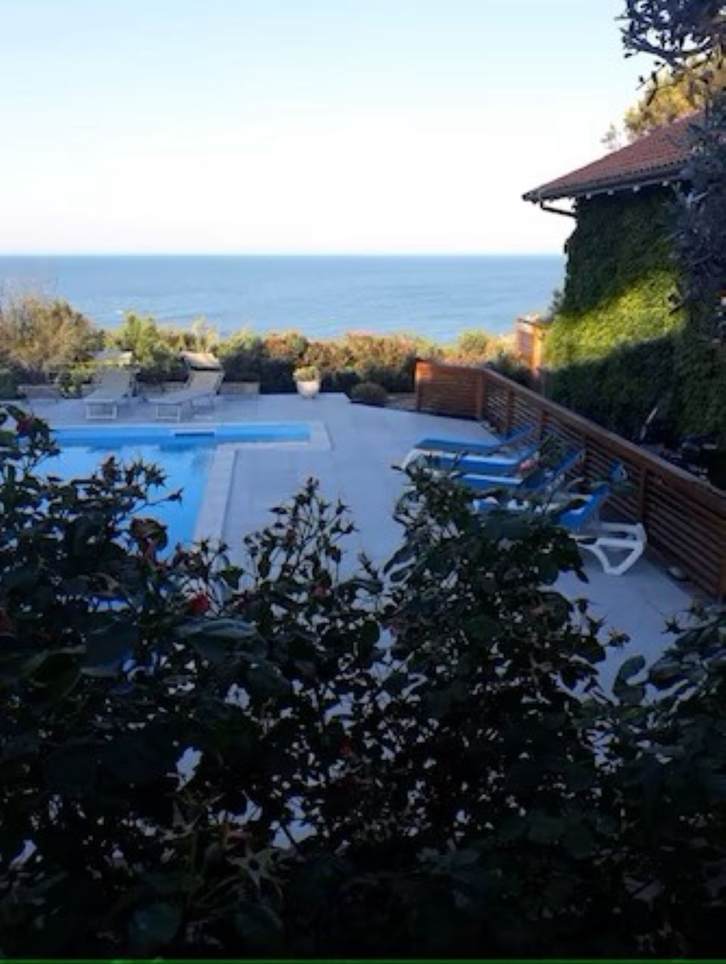 Piscina all&#x27;aperto