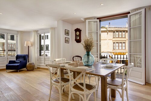 Holiday Home Casa Nova in Ciutadella Old Town, Terrace, Balcony, Wifi