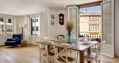 Holiday Home Casa Nova in Ciutadella Old Town, Terrace, Balcony, Wifi