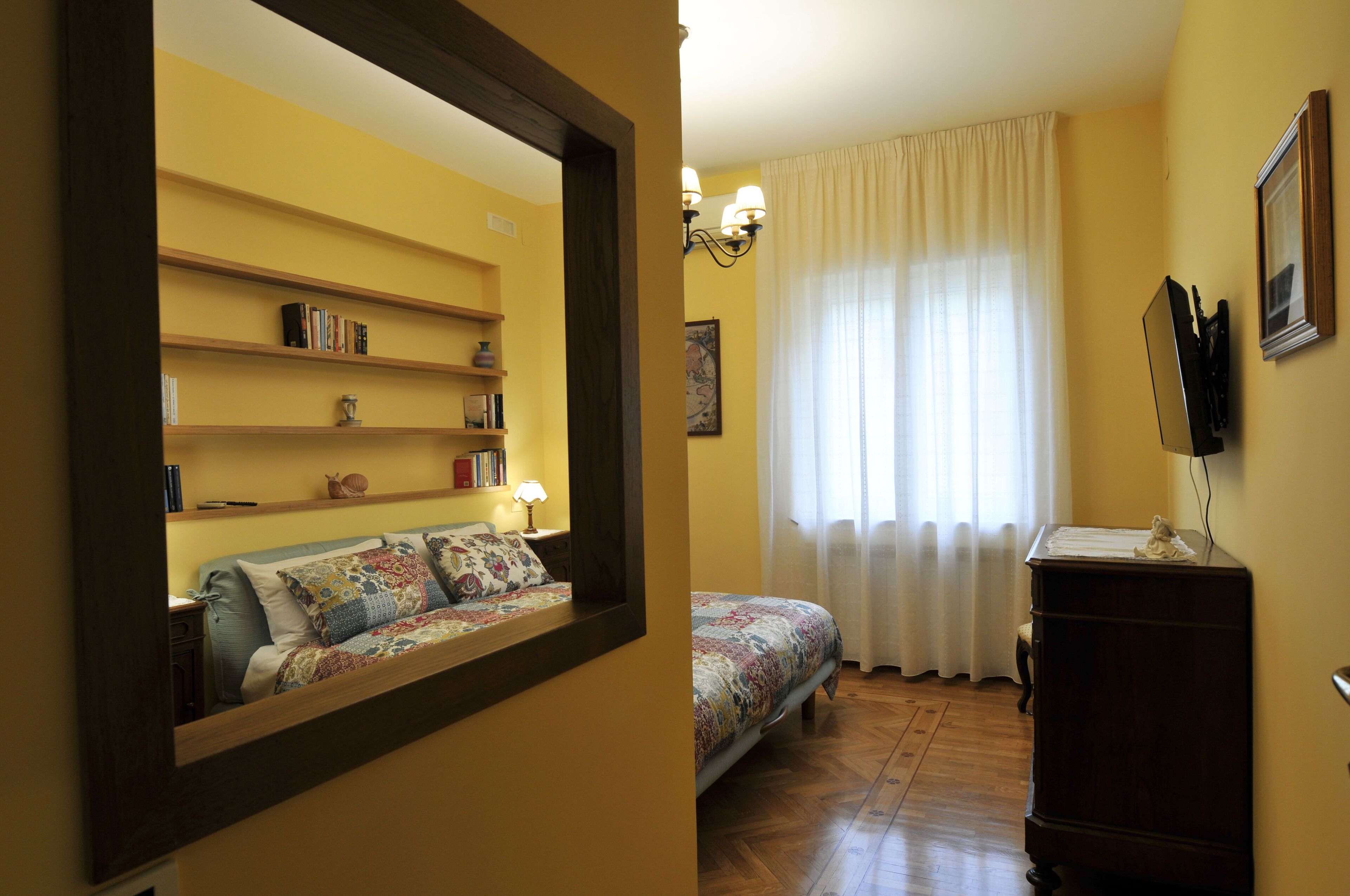 3 Schlafzimmer, Zimmersafe, Schreibtisch, Bügeleisen/Bügelbrett