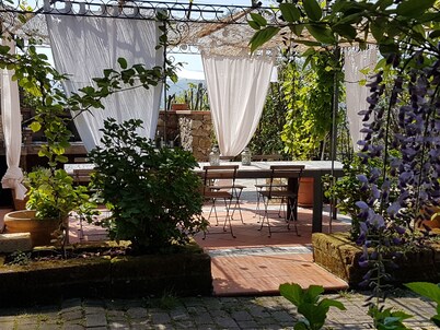 Villa Altar villa with pool between five lands and tuscany