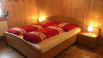 2 chambres, accès au Wi-Fi (inclus), literie fournie