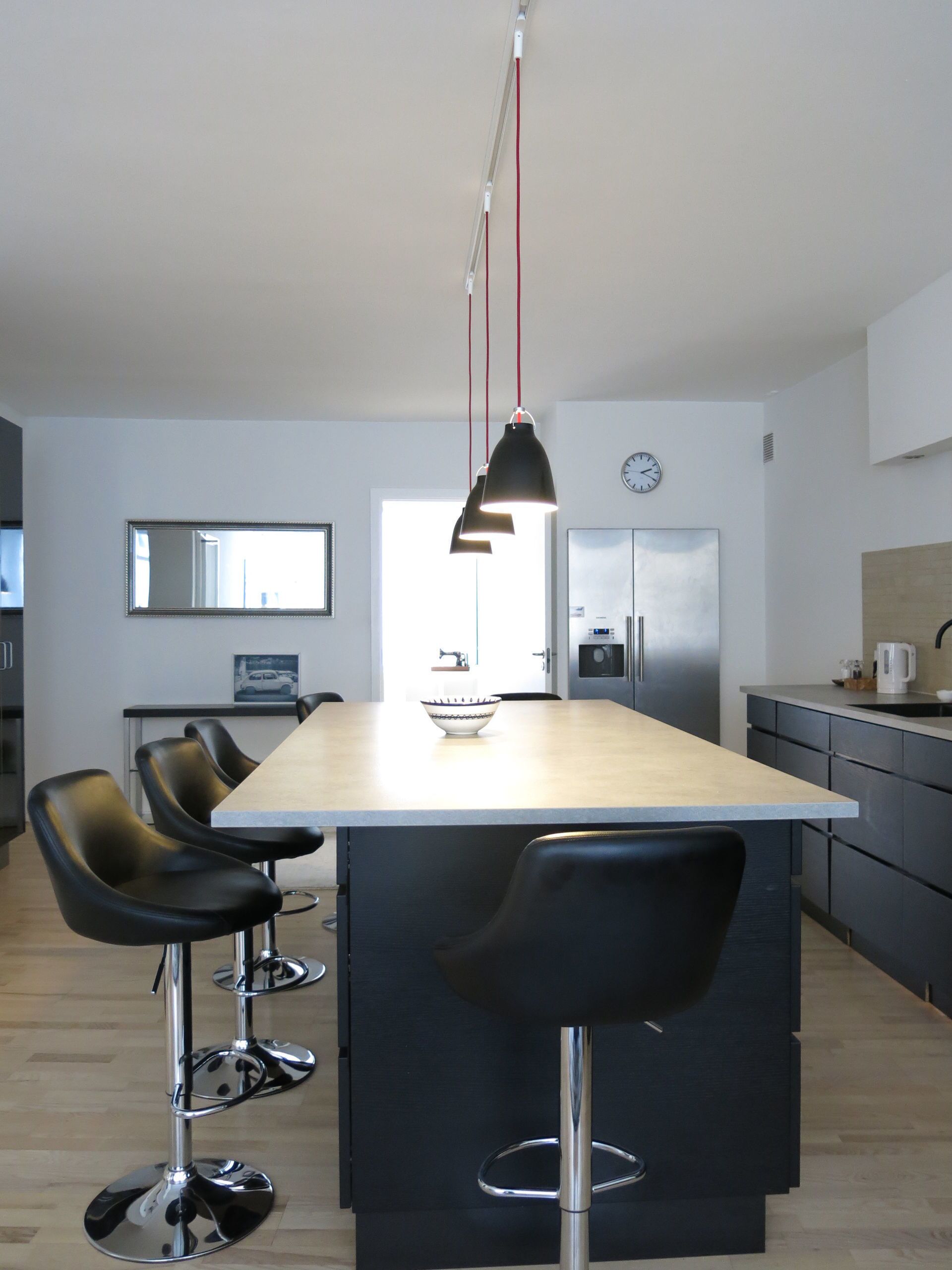 冰箱、微波炉、烤箱、炉灶