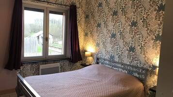 3 Schlafzimmer, Bügeleisen/Bügelbrett, WLAN, Bettwäsche