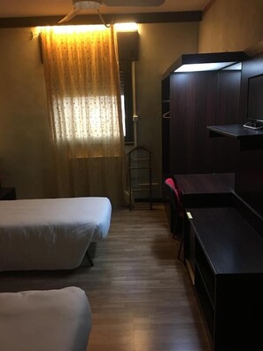 In-room safe, free WiFi, bed sheets, wheelchair access