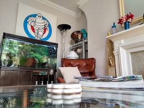Lobby - Stunning Retro Apartment in Leafy Brighton Street with Sea Views (Brighton)