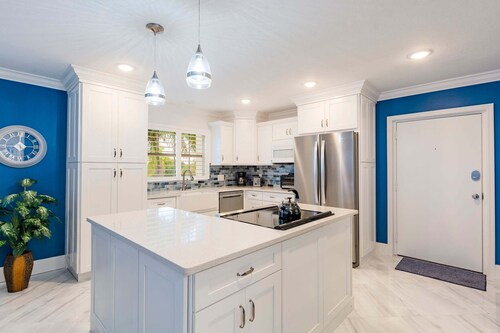 2 bedroom 2 bathroom condominium is located on the Gulf side of our property