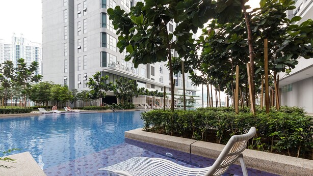 Outdoor pool - OYO 455 Home Luxury 1BR Robertson Bukit Bintang (Kuala Lumpur)