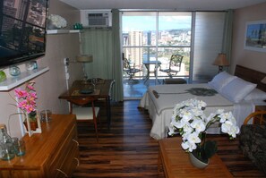 Iron/ironing board, internet, bed sheets, wheelchair access