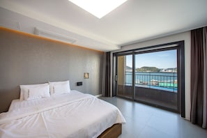 Condo família (Extra person fee 10000 KRW upon C/I) | Cortinas blackout, Wi-Fi de cortesia, roupa de cama