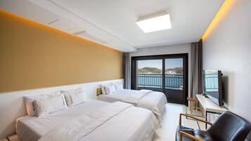 Chambre Deluxe avec lits jumeaux, 2 grands lits (Extra person fee 10000 KRW upon C/I)