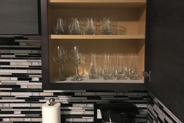 Frigorífic, microones, forn i placa de cuina