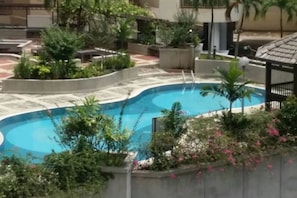 Piscine extérieure