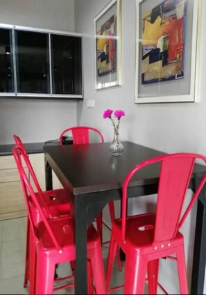 公寓, 3 间卧室, 无烟房 | 客房内用餐