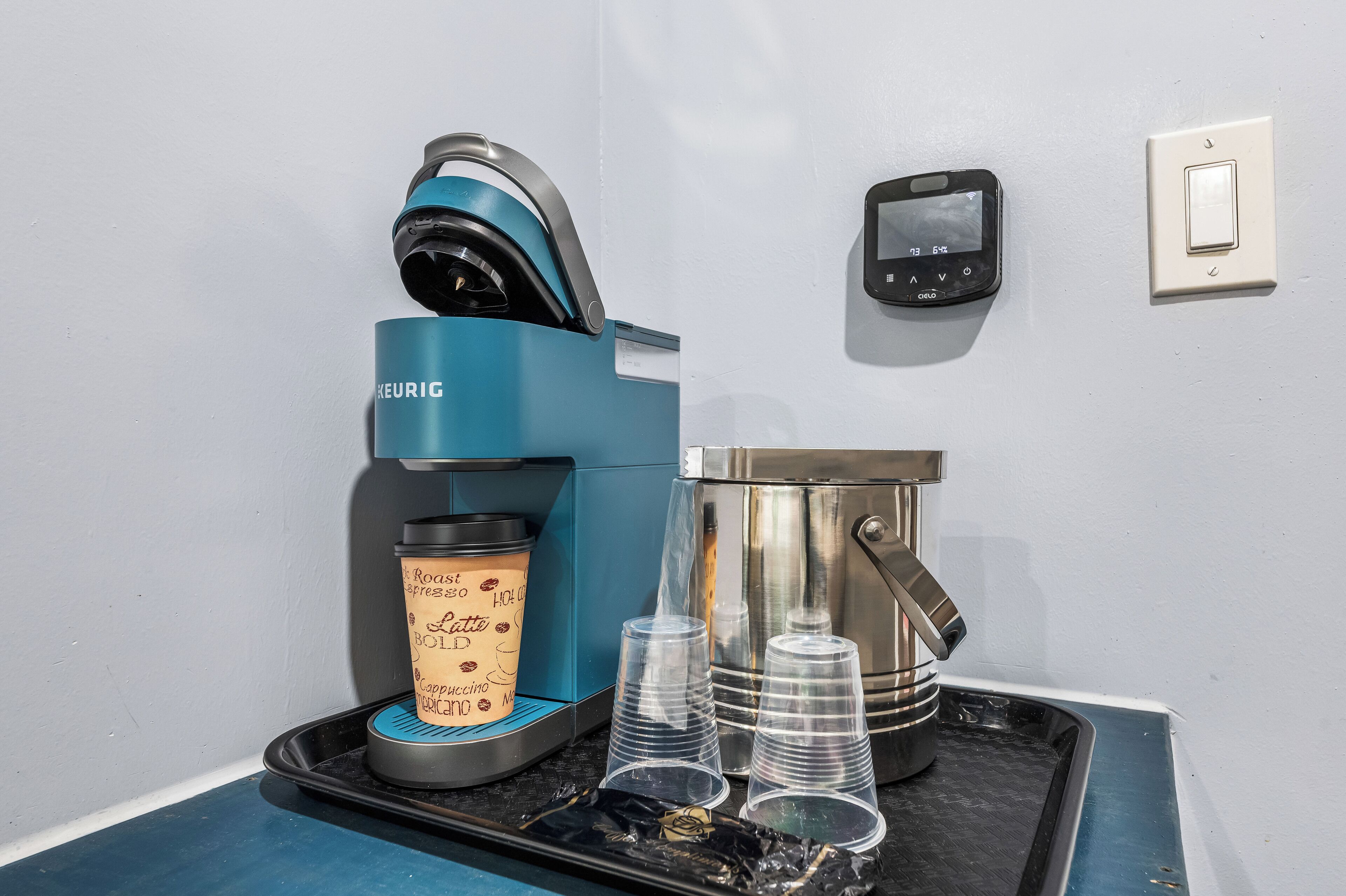 Kaffe og/eller kaffemaskin