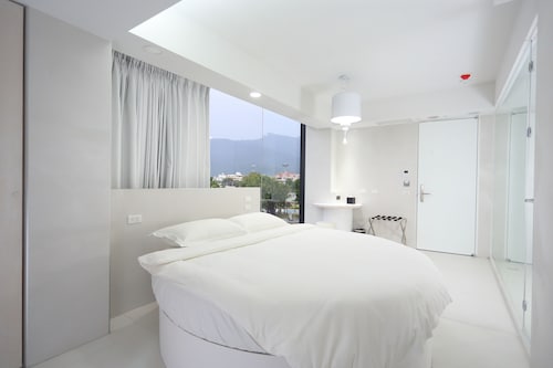 The Fantasy Apartment