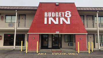 Pintu masuk hartanah