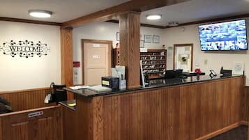 Check-in/check-out kiosk