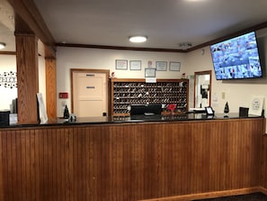 Check-in/check-out kiosk