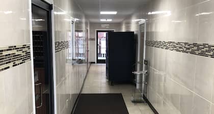 Budget 8 Inn