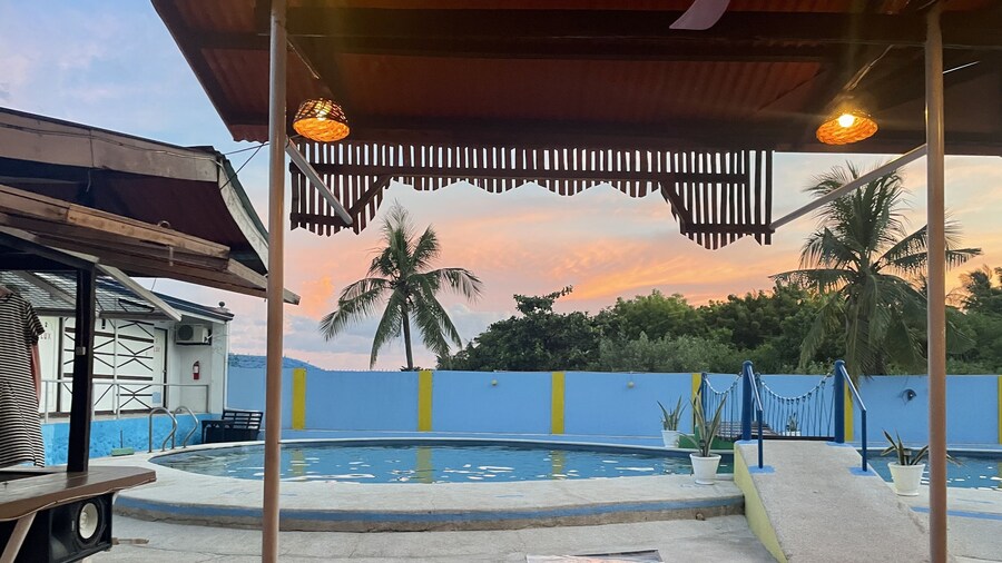 Giswold Lagunde Beach Resort