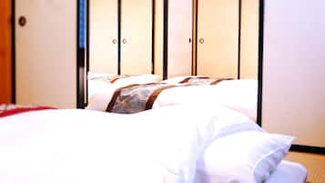 Private Vacation Home | 3 bedrooms, down comforters, in-room safe, desk