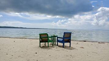 Beach nearby, white sand