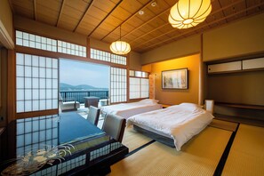 Japanese-style rooms in the New Building | Free minibar, in-room safe, free WiFi, bed sheets - Ginrinsou (Otaru)