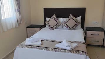 Standard Oda 1 Double Bed