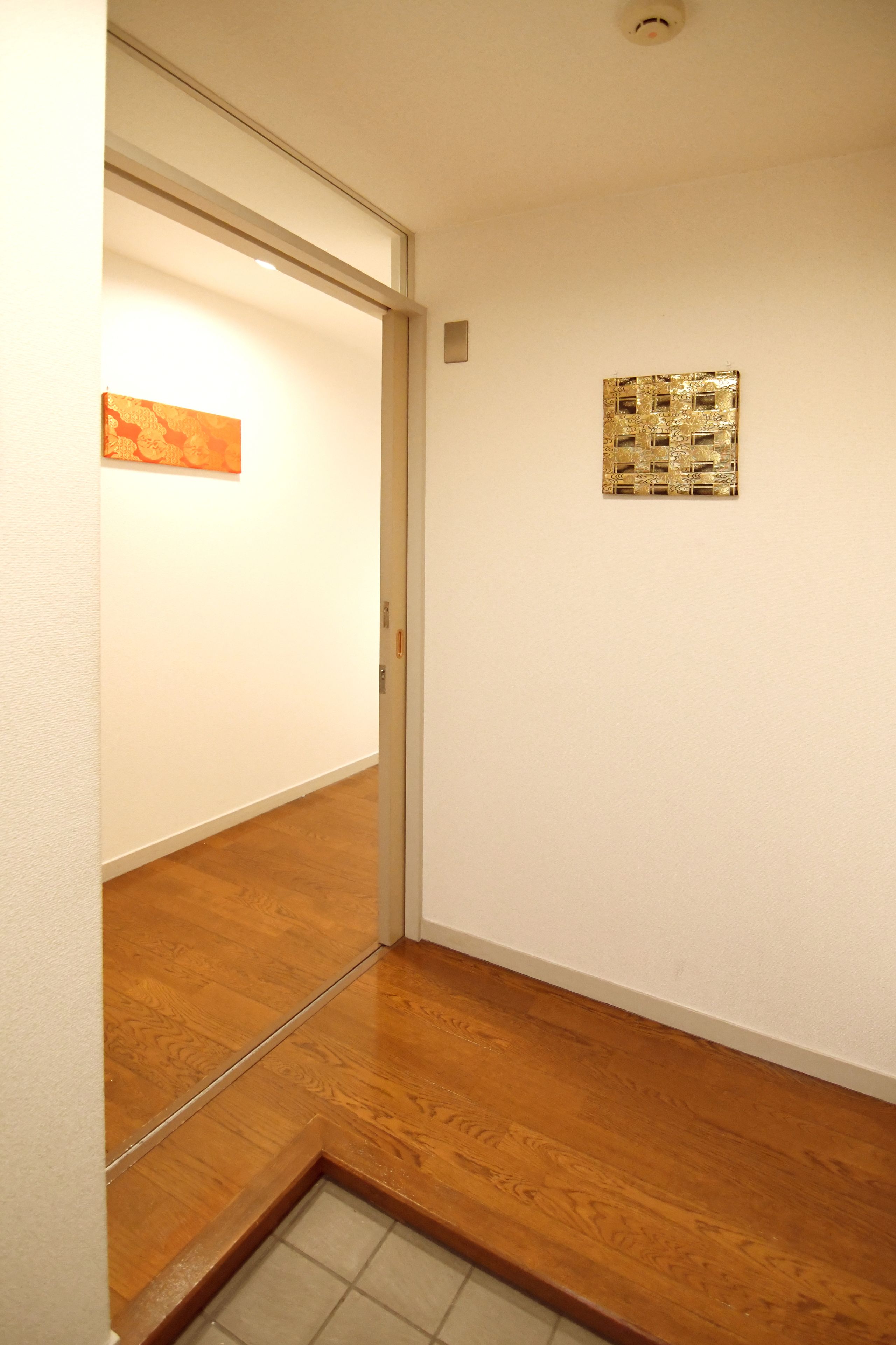 Family Apartment, 3 Bedrooms | 3 bedrooms, desk, blackout drapes, iron/ironing board