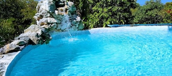 Ocean Views, Private Pool, and Lush Botanical Garden