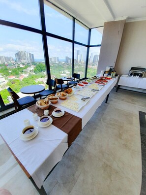 Restaurant - Point Inn (Batumi)