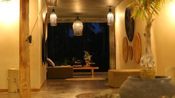 Sala de estar en el lobby