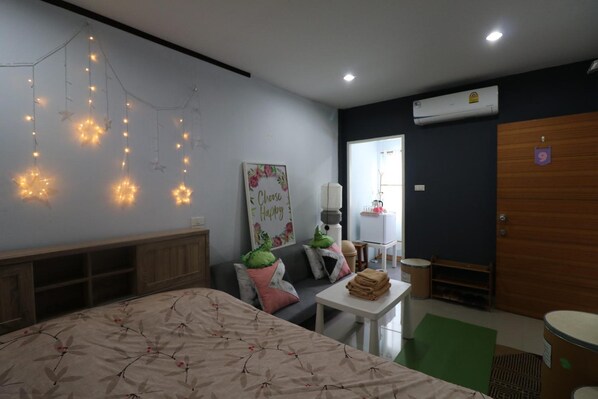 Free WiFi - 9G Room (Bangkok)